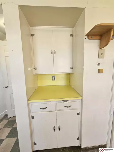Kitchen - 808 Garfield St, Beatrice, NE 68310 photo 4 of 4