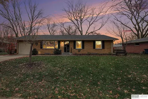 1052 Kolterman Ave, Seward, NE 68434