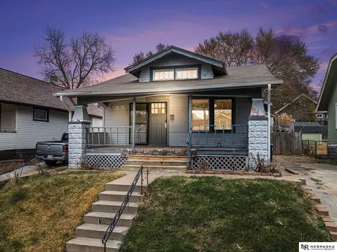 2721 N 48 Ave, Omaha, NE 68104
