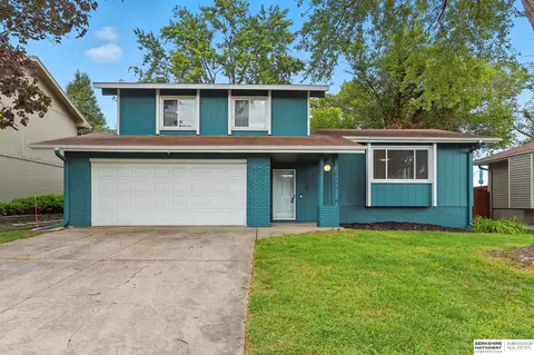 12830 Emiline St, Omaha, NE 68138