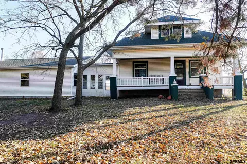 1576 County Rd 2400 County Rd, Wilber, NE 68465