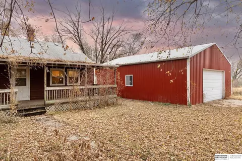 137 Joyce Cir, Mead, NE 68041