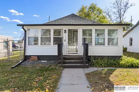 209 W Gardiner St, Valley, NE 68064