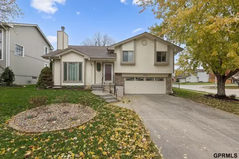 4636 N 126th Ave, Omaha, NE 68164