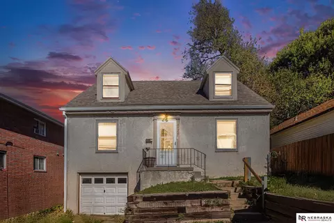 4520 Lafayette Ave, Omaha, NE 68132