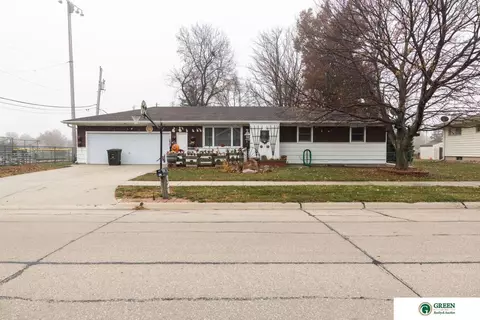 620 E 19th St, York, NE 68467