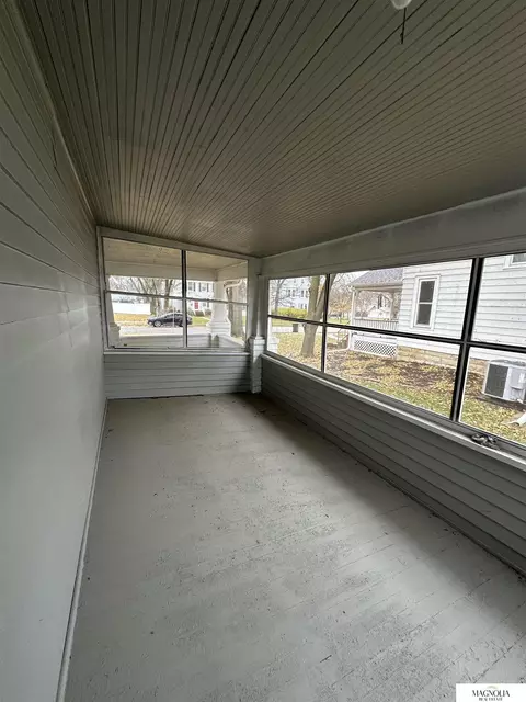 815 N 8th St, Beatrice, NE 68310 photo 9