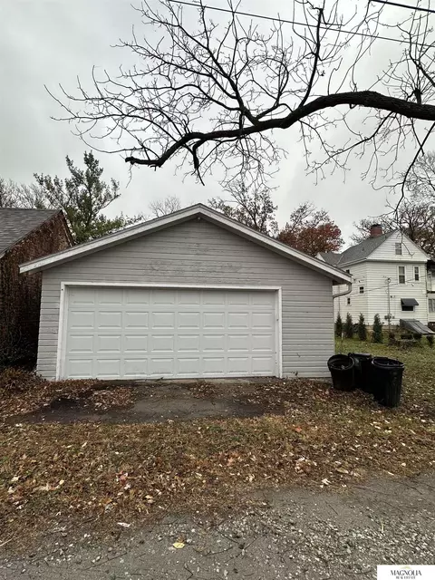 815 N 8th St, Beatrice, NE 68310 photo 5