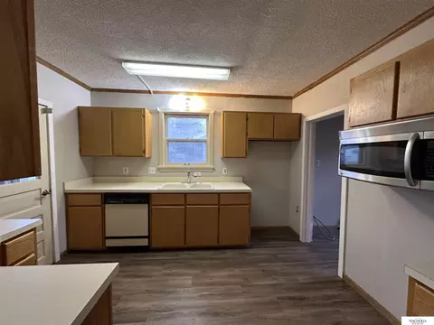 815 N 8th St, Beatrice, NE 68310 photo 16