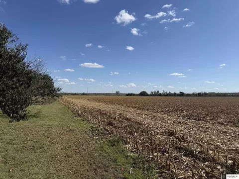 7989 County Road P26 Rd, Fort Calhoun, NE 68023