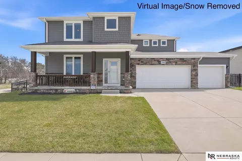 1040 N 104th St, Lincoln, NE 68527