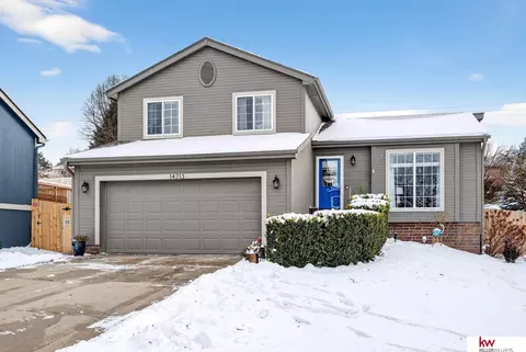 14713 Meredith Ave, Omaha, NE 68144