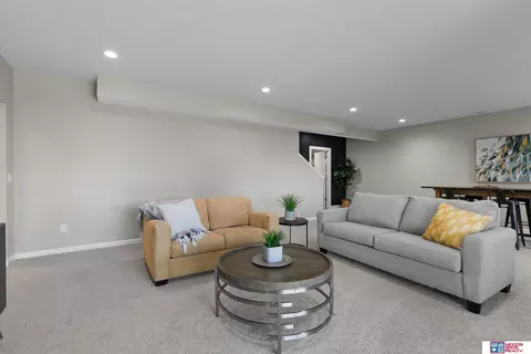 Living - 10210 Ina St, Roca, NE 68430 photo 6 of 6