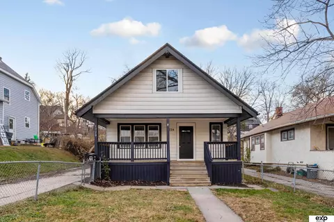 1728 S 27th St, Omaha, NE 68105