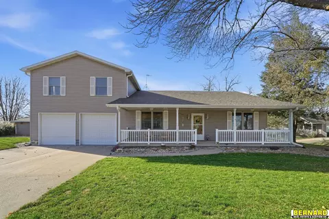 1404 S 13th St, Nebraska City, NE 68410
