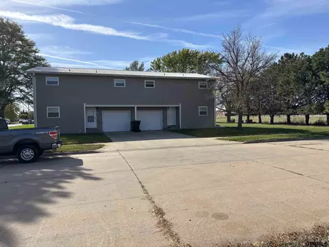 1407 Liberty Dr, Lexington, NE 68850