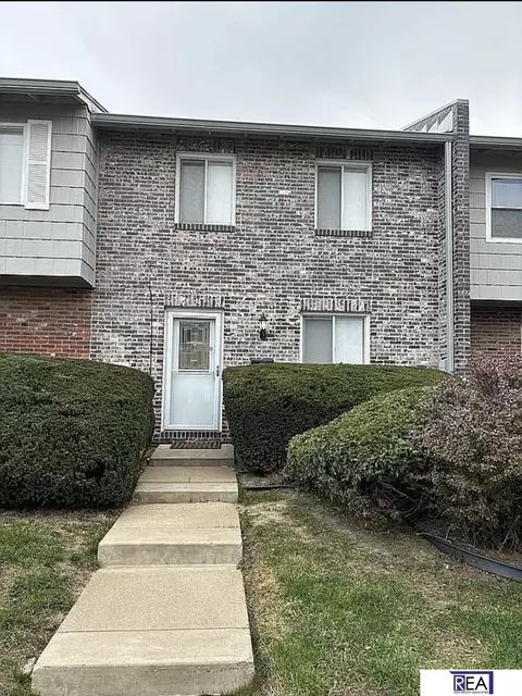 5136 S 126 Plz, Omaha, NE 68137