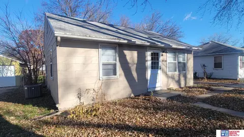 3830 Saint Paul Ave, Lincoln, NE 68504