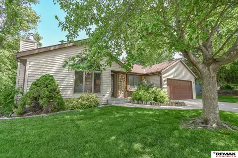 1740 Fairchild Dr, Crete, NE 68333