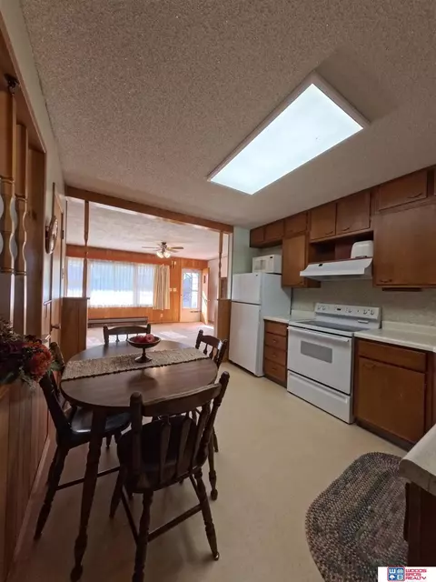 307 E Main St, Sargent, NE 68874 photo 7