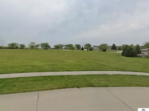 8430 N 161st Plz, Bennington, NE 68007