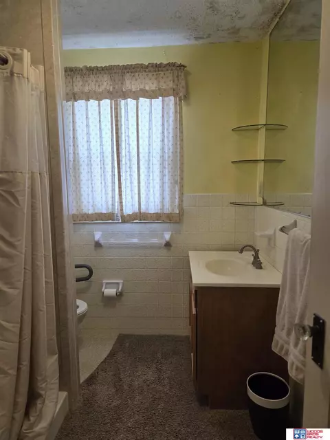 711 N 8th St, Beatrice, NE 68310 photo 37