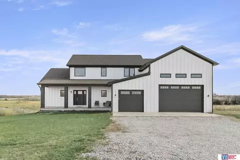 7411 W Olive Creek Rd, Hallam, NE 68368