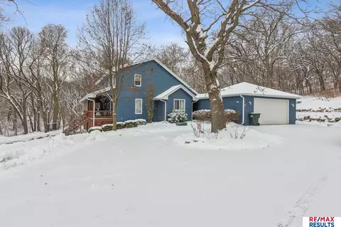 5796 County Road 40, Fort Calhoun, NE 68023
