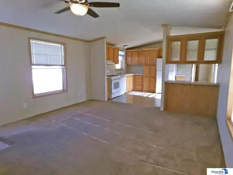Living - 2408 Arapahoe Trl, Beatrice, NE 68310 photo 3 of 4