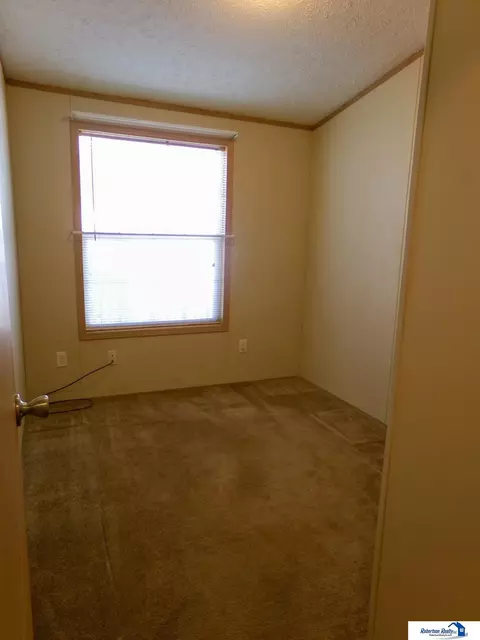 Bedroom - 2408 Arapahoe Trl, Beatrice, NE 68310 photo 3 of 3