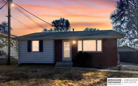 4345 Judson St, Lincoln, NE 68504