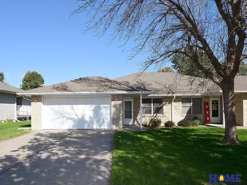 13830 Cavalier St, Waverly, NE 68462