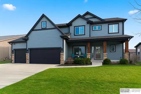 8921 N 161 St, Bennington, NE 68007