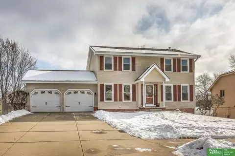 4381 S 154 St, Omaha, NE 68137