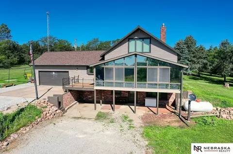 1461 O Street Rd, Lincoln, NE 68528