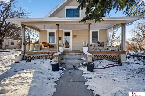 6305 Decatur St, Omaha, NE 68104