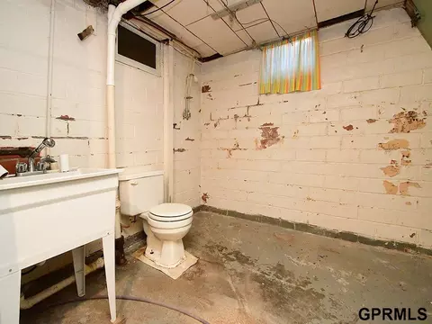 Bath - 121 S 13th St, Beatrice, NE 68310 photo 3 of 3