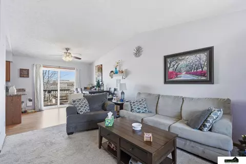 13431 Guildford St, Waverly, NE 68462