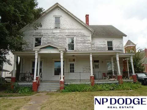435 E 5th St, Fremont, NE 68025