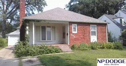 878 S 32nd St, Lincoln, NE 68510