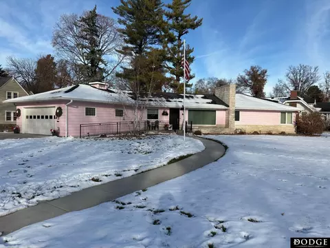 1915 N Nye Dr N, Fremont, NE 68025