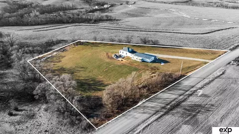 12319 County Rd P28, Blair, NE 68008
