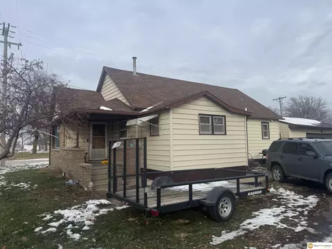 1102 S Broad St, Fremont, NE 68025