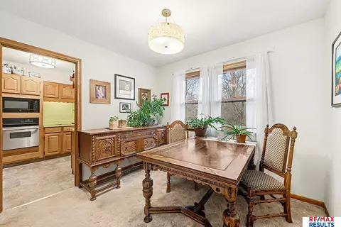 Dining - 1409 Freeman Dr, Bellevue, NE 68005 photo 2 of 2