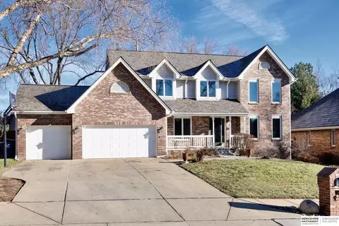 12930 Seward St, Omaha, NE 68154