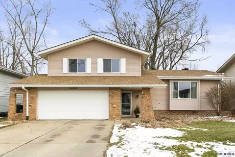 5063 S 107th St, Omaha, NE 68127