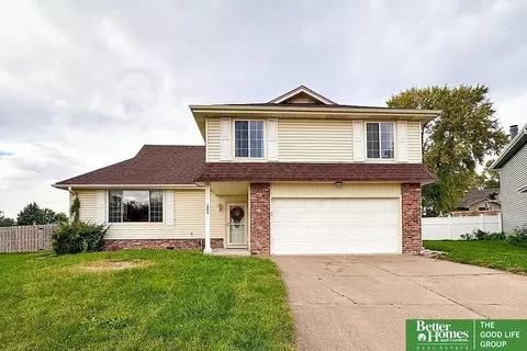 3006 S 147 Cir, Omaha, NE 68144