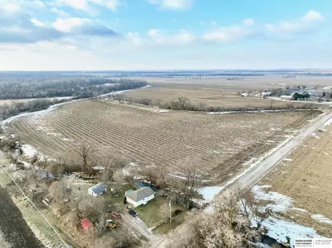 246 Th F St, Waterloo, NE 68069