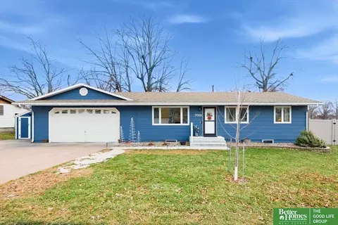 7001 Y St, Lincoln, NE 68505
