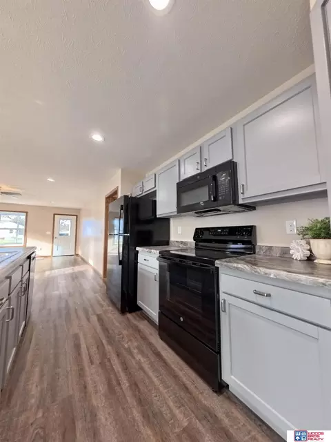 Kitchen - 308 E Amity St, Clarks, NE 68628 photo 5 of 6